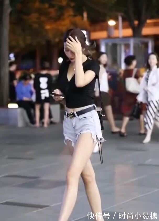 美丽的人 干净清雅的穿搭,如一阵扑面而来的清风!