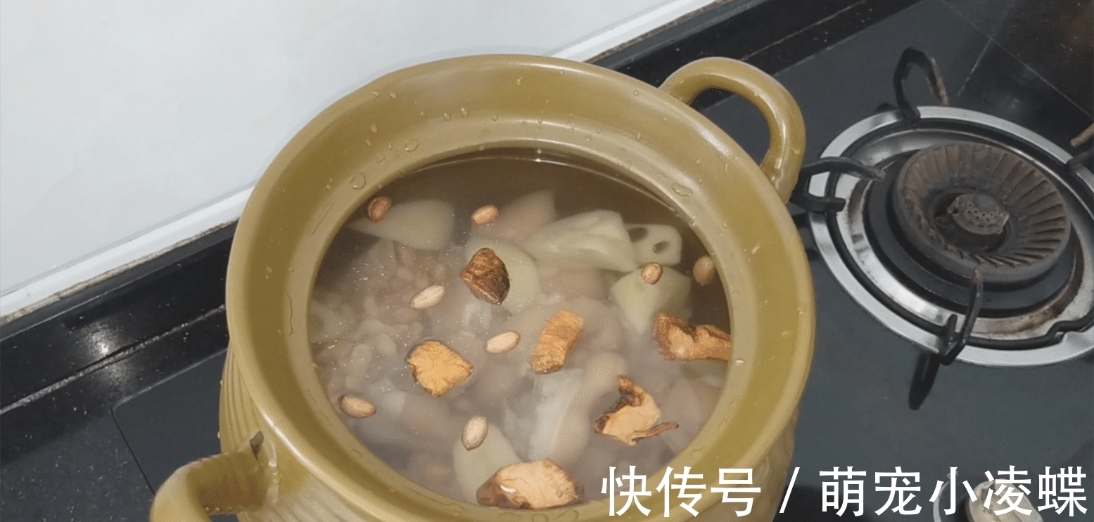 猪脚汤|猪脚汤怎样煲好喝？告诉你配料与做法，掌握好这3点，汤美肉香