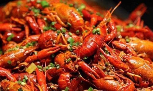 皮蛋|开餐馆的小姨告诉我,在外头吃饭,这3道菜千万别点,“脏”