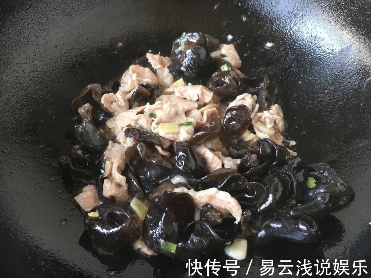 花椒油|简易版木须肉的做法,简单炒一炒,鲜香入味又下饭