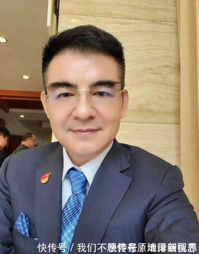 中国首善|用5000枚镜子聚光的能力到底有多强？看完这个铁片下场你就懂了！