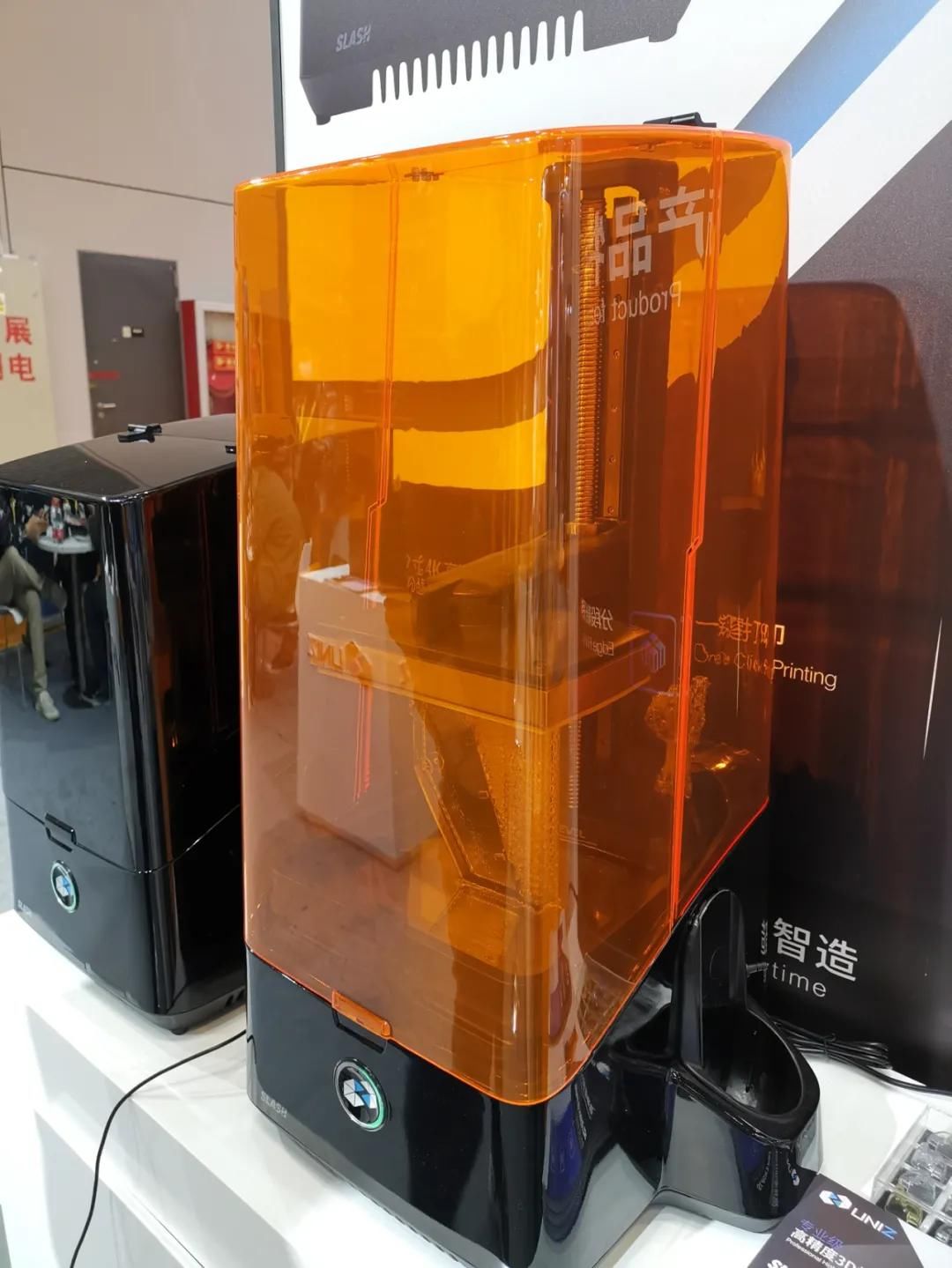 博会|惊险！进博会现场发生“断臂”事故，接下来的一幕出人意料