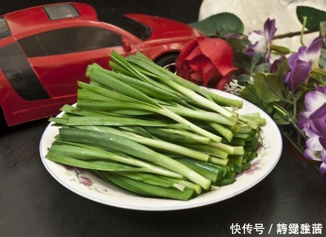 蒲公英泡水|肝病的“死對頭”,常吃5種“硒食物”,保護肝臟更長壽