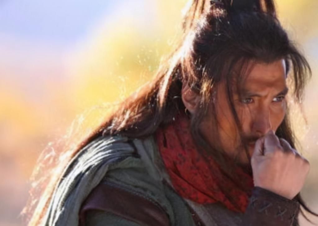 董超!水浒传中,林冲为何恩将仇报,要害死鲁智深?杨志替他说出了答案