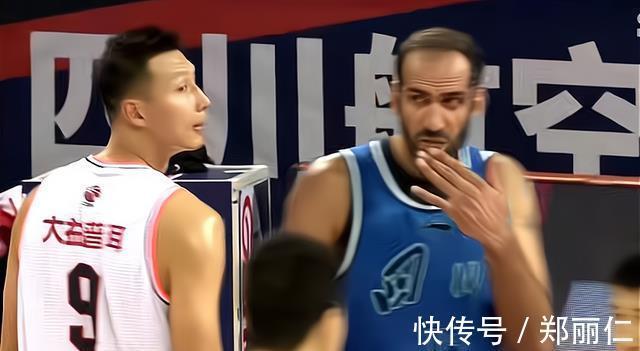 季后赛|四连胜!广东队34分大胜,易建联22+12,四川三连败季后赛渺茫