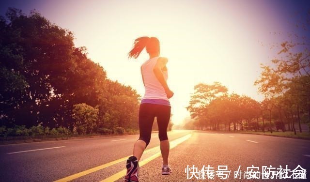 油条|早上要拒绝的4种早餐，尤其是最后一个，吃多了比喝酒还“伤胃”