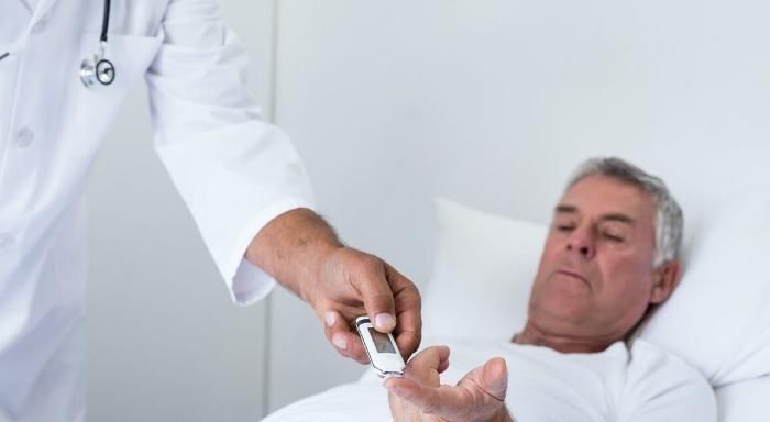 患者|糖尿病患者出现4种表现,病情开始恶化!医生:你还不知道吗?