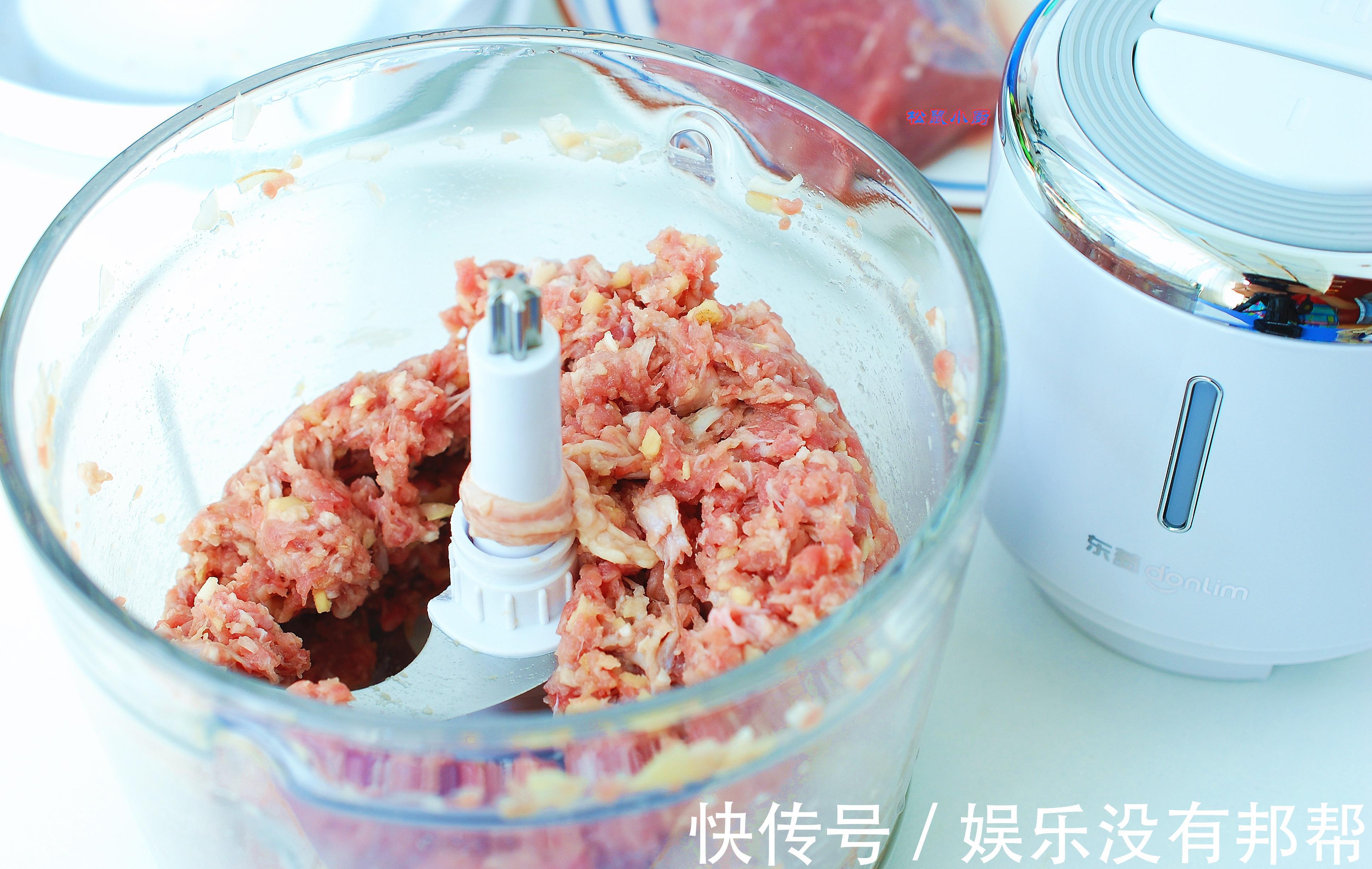 褡裢馅饼|入秋后,看到这菜必买,6毛钱一斤鲜美多汁,烙馅饼太香了!