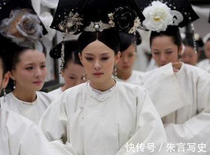 财气!俗语“冬天上坟带一宝,子孙多福财气到”,一宝指的是什么