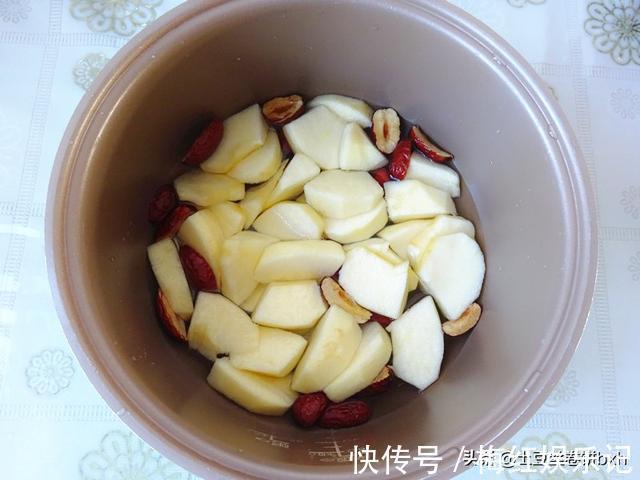 苹果|红枣煮苹果，冬天最该常吃的糖水，一周吃几次，肠胃舒服手脚暖