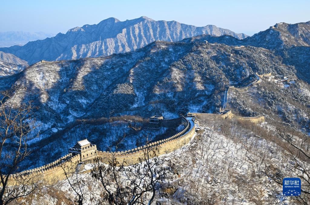 陈晔华|雪后慕田峪