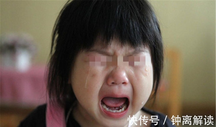 孩子|“新型家庭暴力”出现,不打不骂却更伤孩子,很多家长还不自知