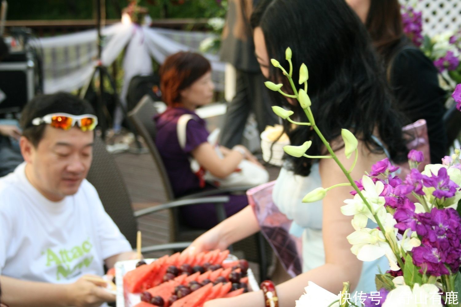 人情|老人逢年过节,别人送你这几种“礼”,千万别要,你可能还不起