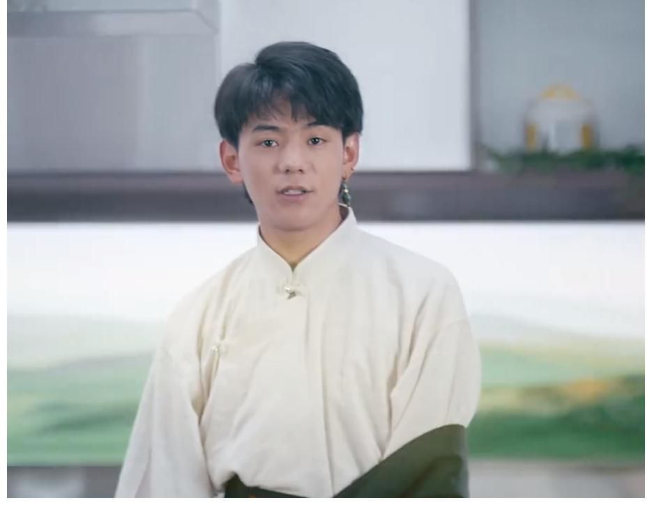 龔俊|《中餐廳5》宣傳片出爐，龔俊寧靜曬美食，其他人的畫風卻不同