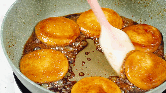 过年都要抢着吃的红糖糍粑！软糯香甜，寓意团团圆圆，全家人都爱