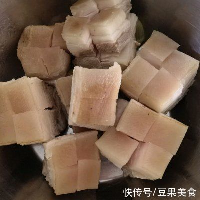 做法|东坡肉的经典做法，不会你就Out了