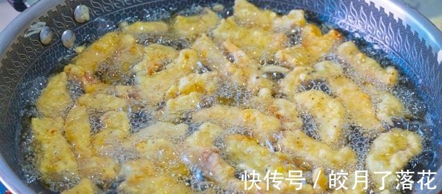 炸小酥肉时，面糊是关键，花椒是灵魂，1种做法2种吃法，超正宗！