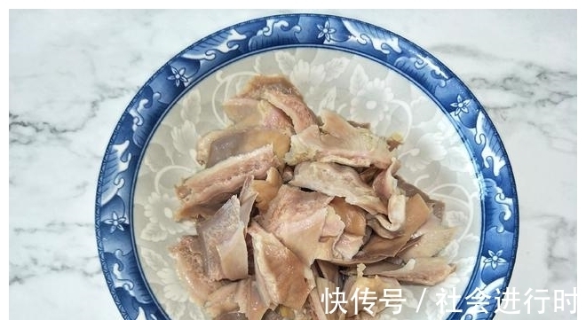 正确做法|猪肚怎么炖都不烂?原因是少了这1步!教你正确做法,软烂好嚼