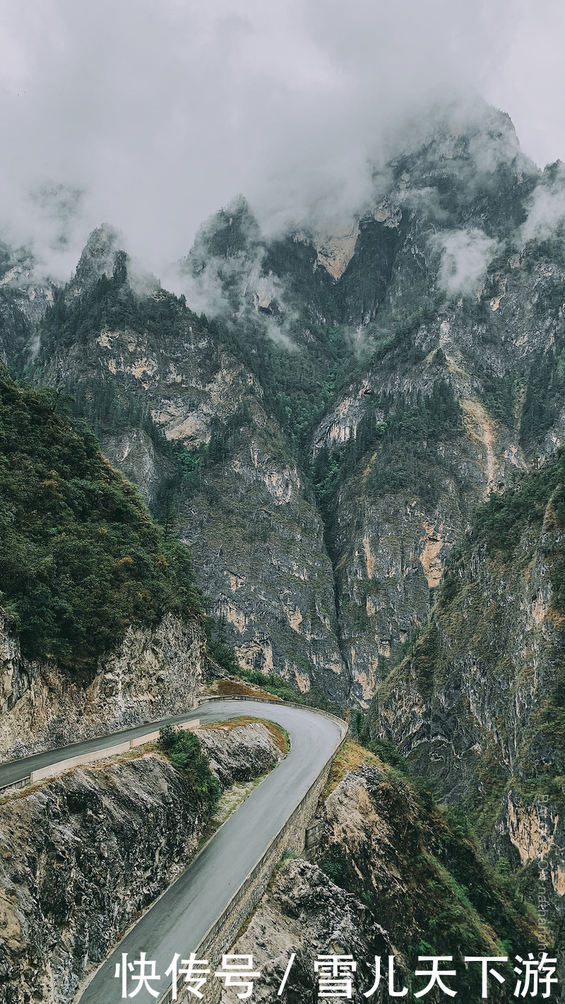 仙境|游峡谷秘境巴拉格宗，雨季仙境香格里拉