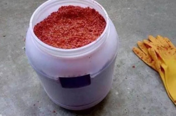 鲫鱼|寒冬别再打大窝了!资深钓手:只要做到这三点,招鱼迅猛,好钓的很