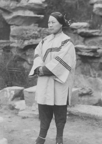 端庄|清朝时期的大家闺秀,端庄秀美,图1堪比貂蝉