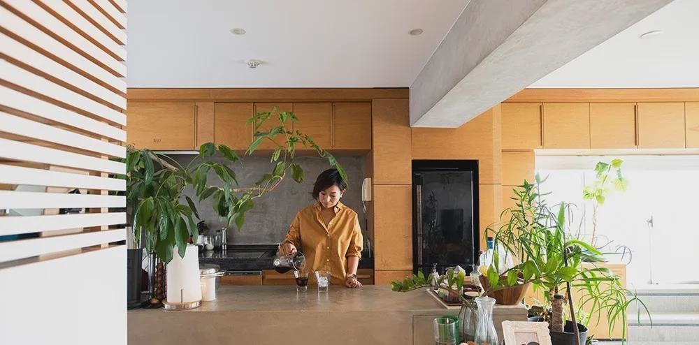 柜子|日本女业主115㎡房,不靠任何人,不多打一个柜子,独享15㎡露台