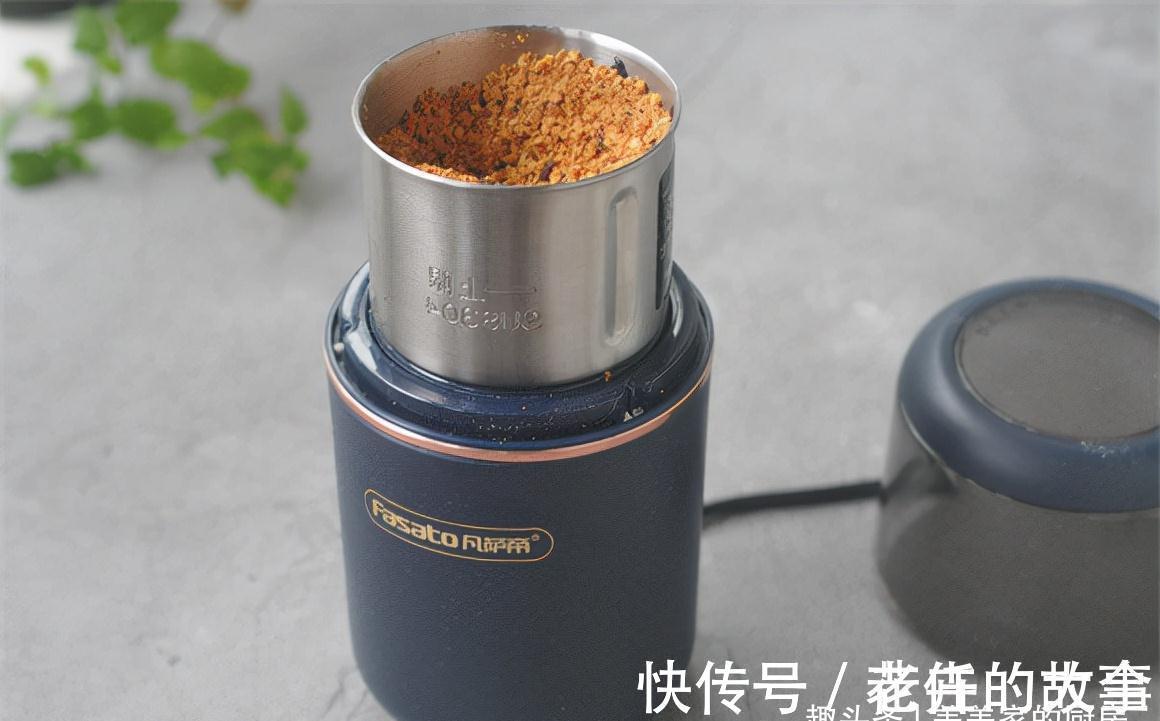 火龙果糍|便秘长痘反反复复?秋天该吃此物!搓一搓撒点粉,香甜软糯好解馋