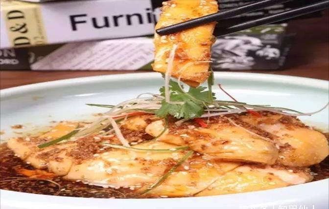 色拉油|美食推荐：如意红烧肉、酸椒仔姜蛙、沙姜霸王鸡制作方法