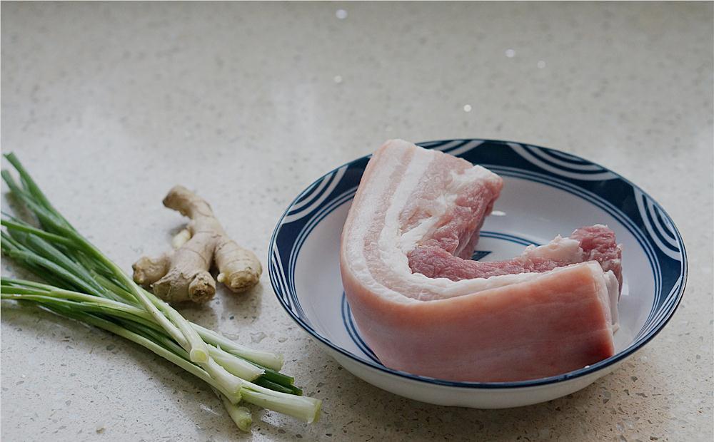 我家1周3次都吃不够的白切肉，煮一煮就出锅，小白也能做