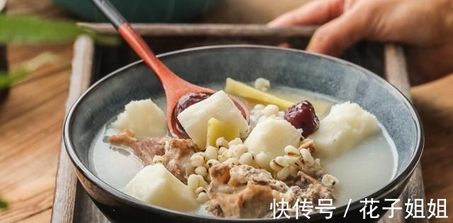 天气转凉，这汤多给家人煮一锅，汤鲜味美，暖胃驱寒，身体更强壮！