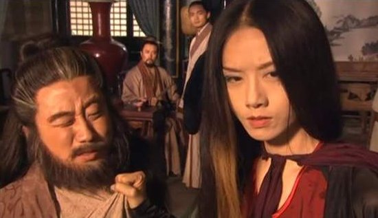 摘下|她是《射雕英雄传》中梅超风,10年不摘帽子,摘下令人感慨颇多