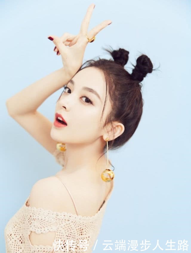 烈焰|娜扎美杜莎扮相红裙烈焰,妖娆至极比动漫版都要美