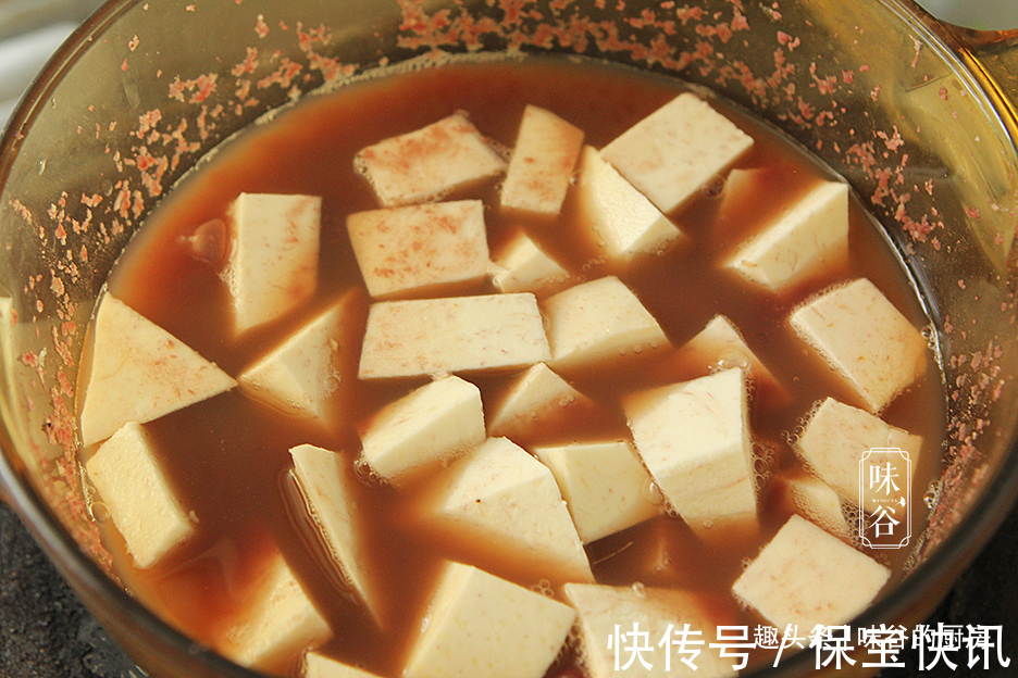 荔浦芋头|立秋将至,此碱性食物要多吃,加红豆炖一炖,香甜软糯又营养