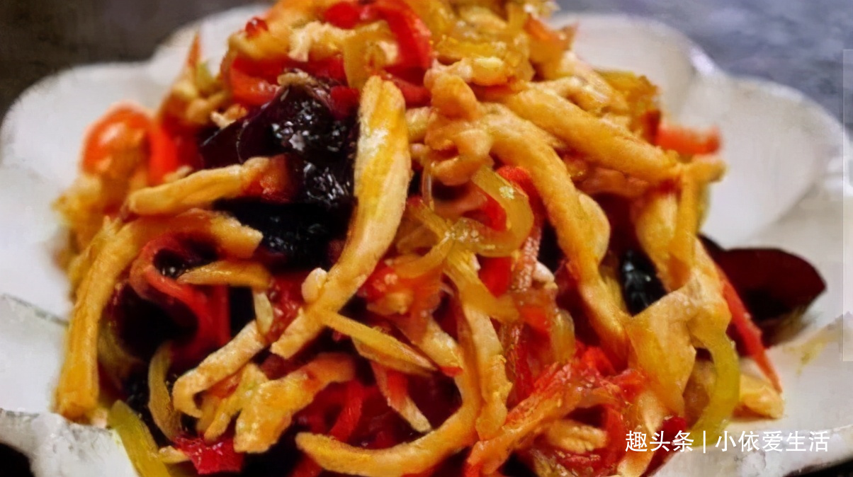 小炒鸡胸肉|晚餐吃什么不用愁,教你几道简单易做的家常菜,营养美味又实惠