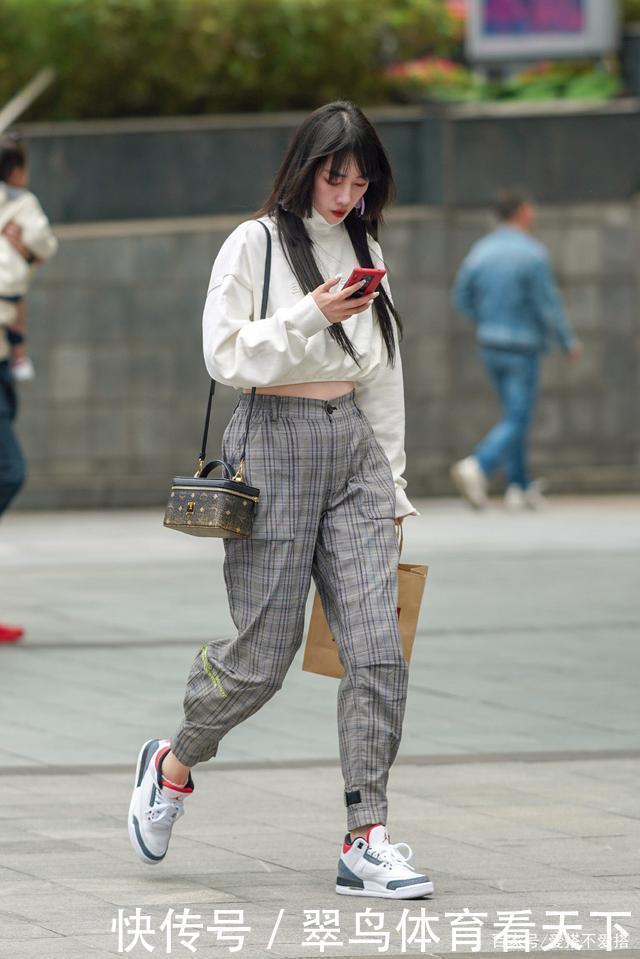 裤子要精不要多,秋冬备好这“5条”裤子,保暖舒适还很显瘦