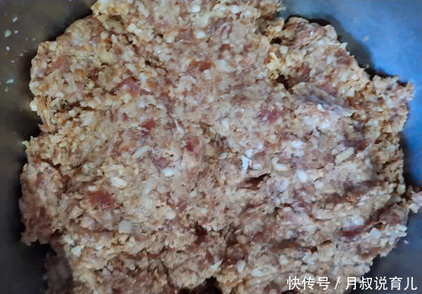 年夜饭想露一手,试试这道国宴菜,做法简单,待客也有面子!