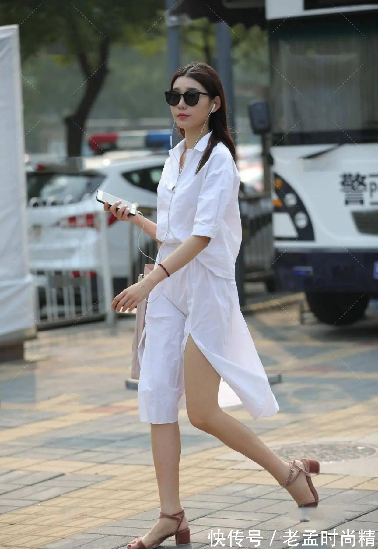 凸显|白色衬衣裙凸显强大气场, 搭配太阳镜, 给人炫酷感