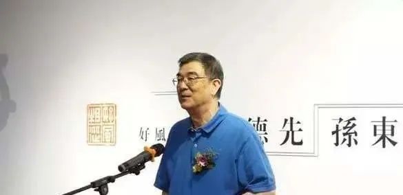 卢中南老师$卢中南写给书法启蒙老师的一封信，难忘师恩，字迹行云流水，惊艳