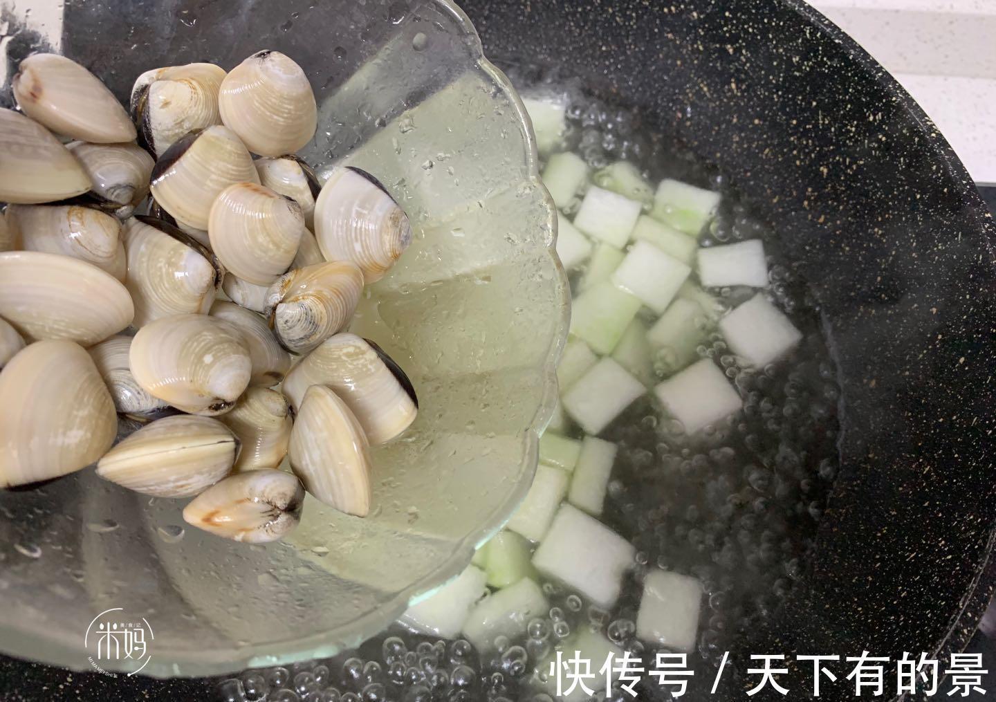 煮汤|夏天这瓜便宜又营养，1块5一斤，用来煮汤，降火解暑，鲜美好喝