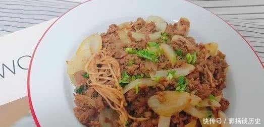 孜然羊肉,肉质滑嫩,香味四溢,一起做起来吧
