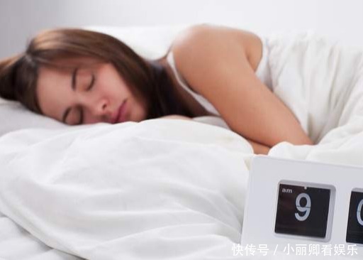  痘痘|脸上痘痘顽固清除不了？教你5招，快速赶走痘痘，皮肤光滑细腻！