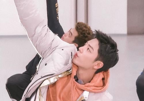 肖战加盟新综艺《冬梦之约》，观众：不愧是正能量偶像！