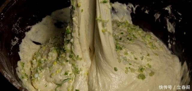 今天才知道,面粉的家常新做法,比油条简单,比包子还香