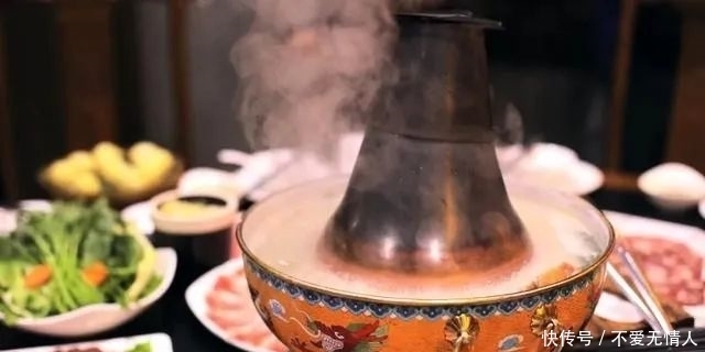低薪|冬日里的满族第一餐