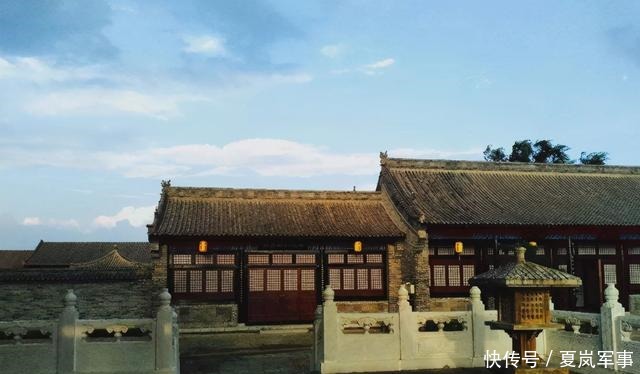 流落他乡381年的家族,如今来到中国认祖归宗,族谱证明家族身份