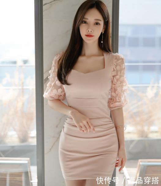 孙允珠|女神孙允珠高清时尚搭配:春蕊合欢仙露粉嫩娇嗔包臀裙