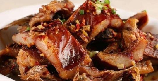 腊鱼|腌腊鱼,别直接抹盐!再加这一样,鱼肉腊味十足,好吃不变质!