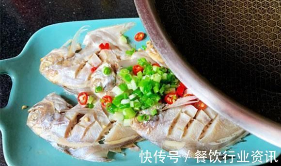 肉质|秋冬多给孩子吃它,蛋白质比鸡蛋高,拌上料一蒸,肉质细嫩好消化