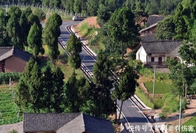 俗语|农村俗语：“门口有横路，子孙多富贵”，啥意思，看完明白了