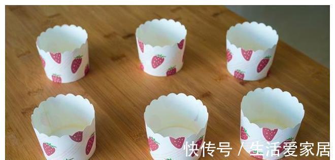 教你做玉米面发糕，简单搅一搅就上锅，做法零失败，比蛋糕还好吃